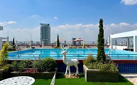 โรงแรมอลิซาเบธ